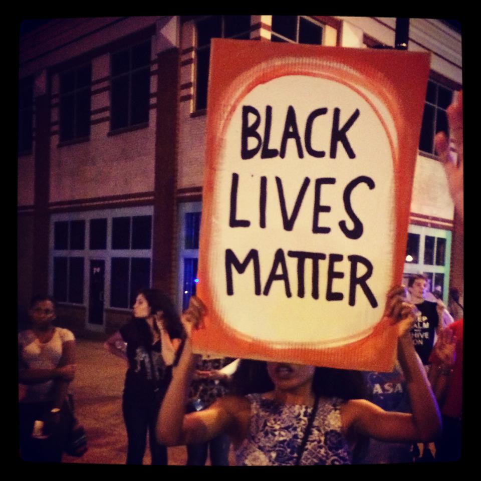 Demo photo Black Lives Matter sign