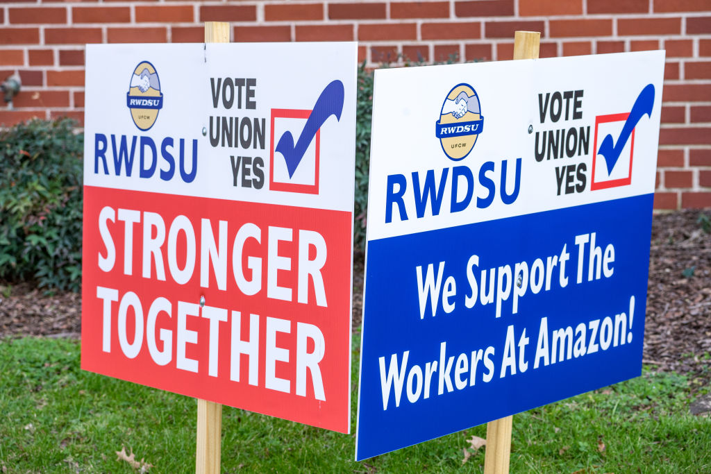 Congressional Delegation Meets With Alabama Amazon Workers In Unionization Push